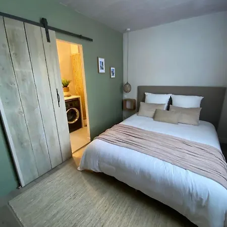 So Cosy Apartment